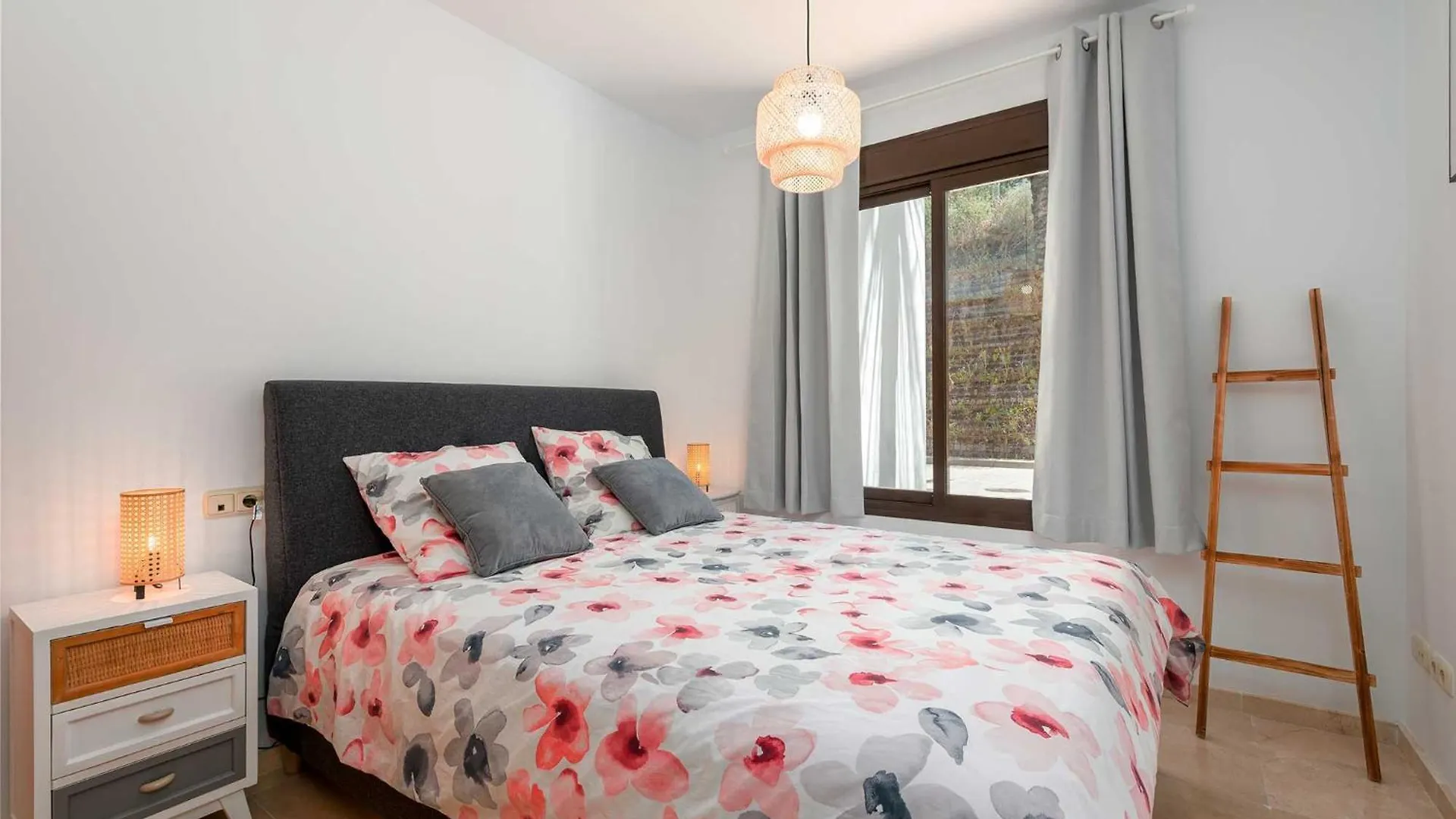 Albatros Apartment Casares