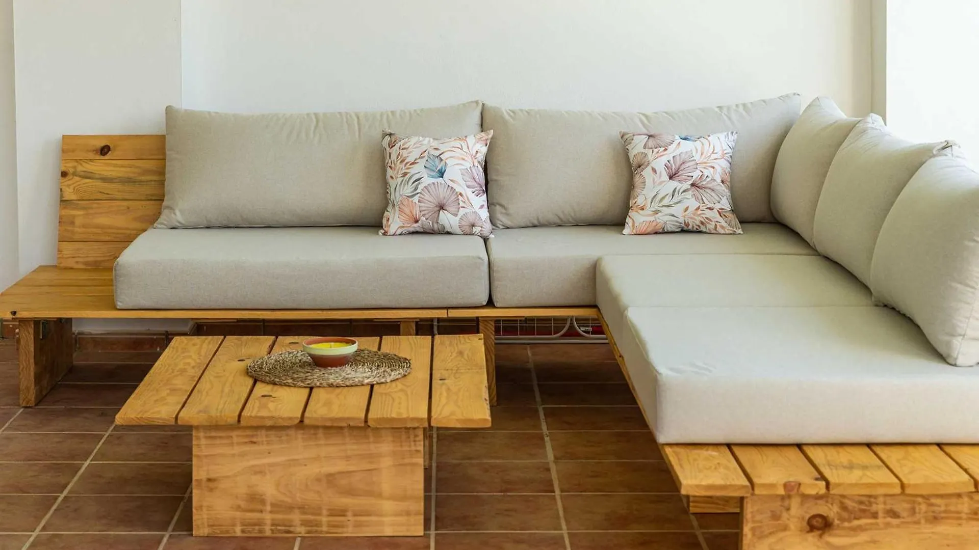 Albatros Apartment Casares 0*,  Spain